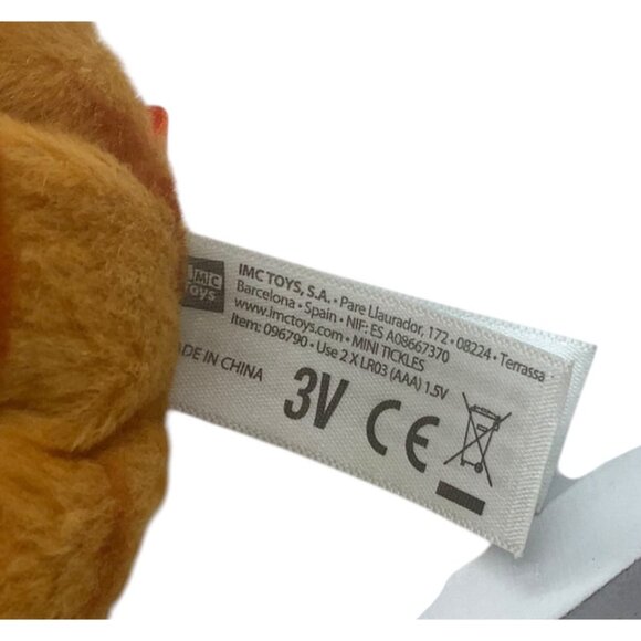 Club Petz IMC Toys Mini Tickles Tabby Plush Cat Stuffed Animal Toy 6" Giggles - Picture 4 of 6